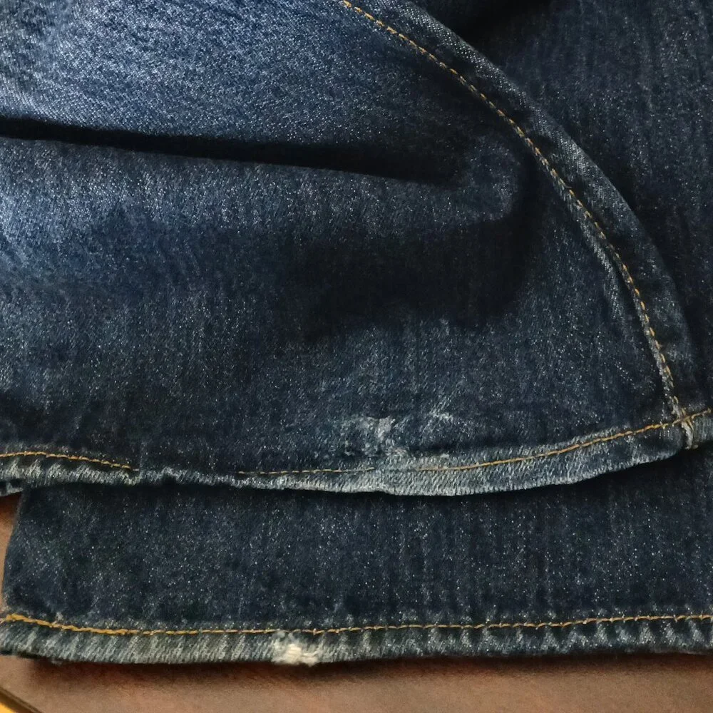 Levis 501 Jeans Mens 42X32 Original Button Fly Dark Wash Denim